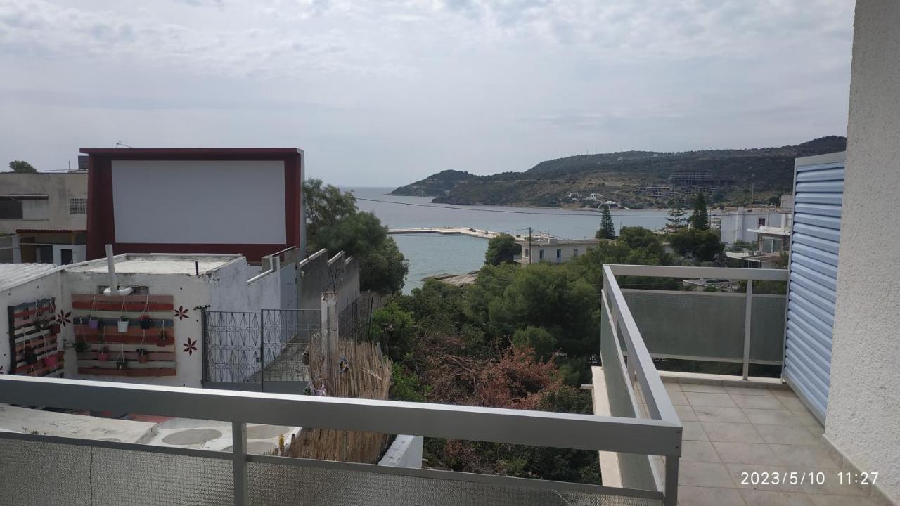 Meltemi Apartments Agia Marina  Exterior photo